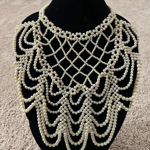 Jewelry - Ivory Pearl Multi-Strand Statement Necklace